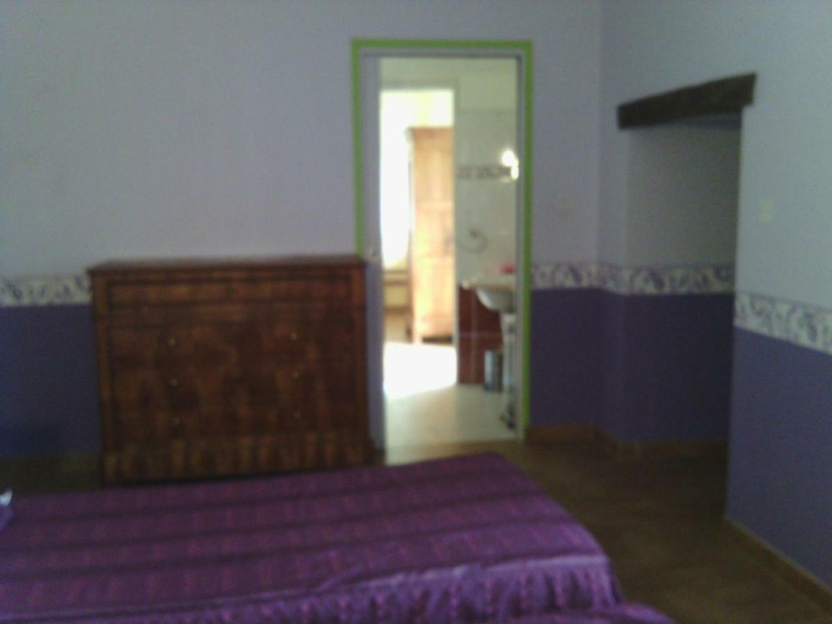 La Roche Bed & Breakfast Saint-Etienne-en-Cogles Eksteriør bilde