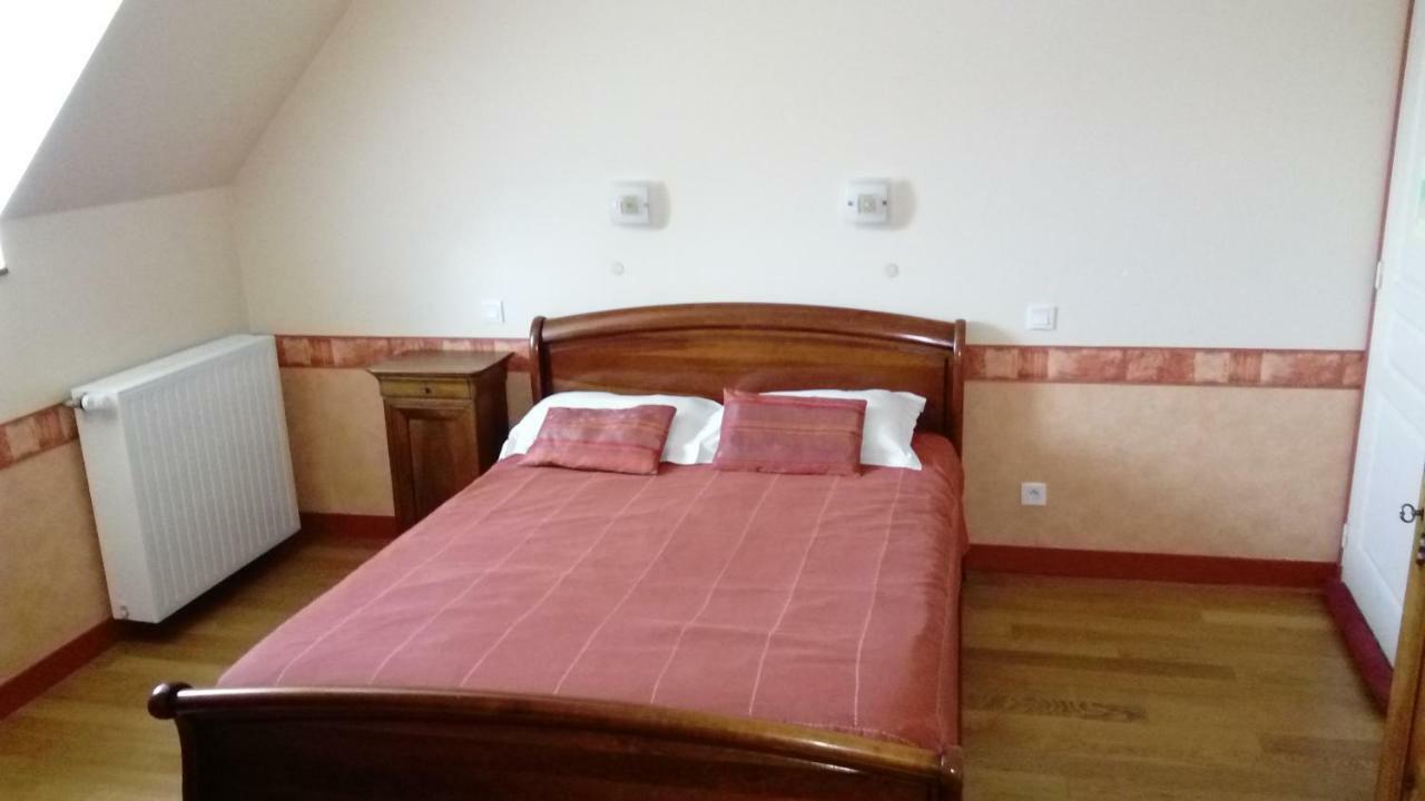 La Roche Bed & Breakfast Saint-Etienne-en-Cogles Eksteriør bilde